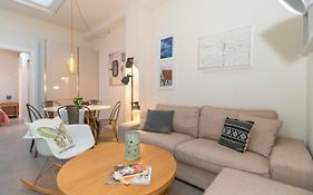 Mm Marconi Roomy & Modern Flat